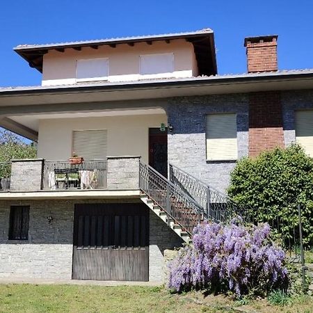 Casale Cadeloro Apartman Nebbiuno Kültér fotó