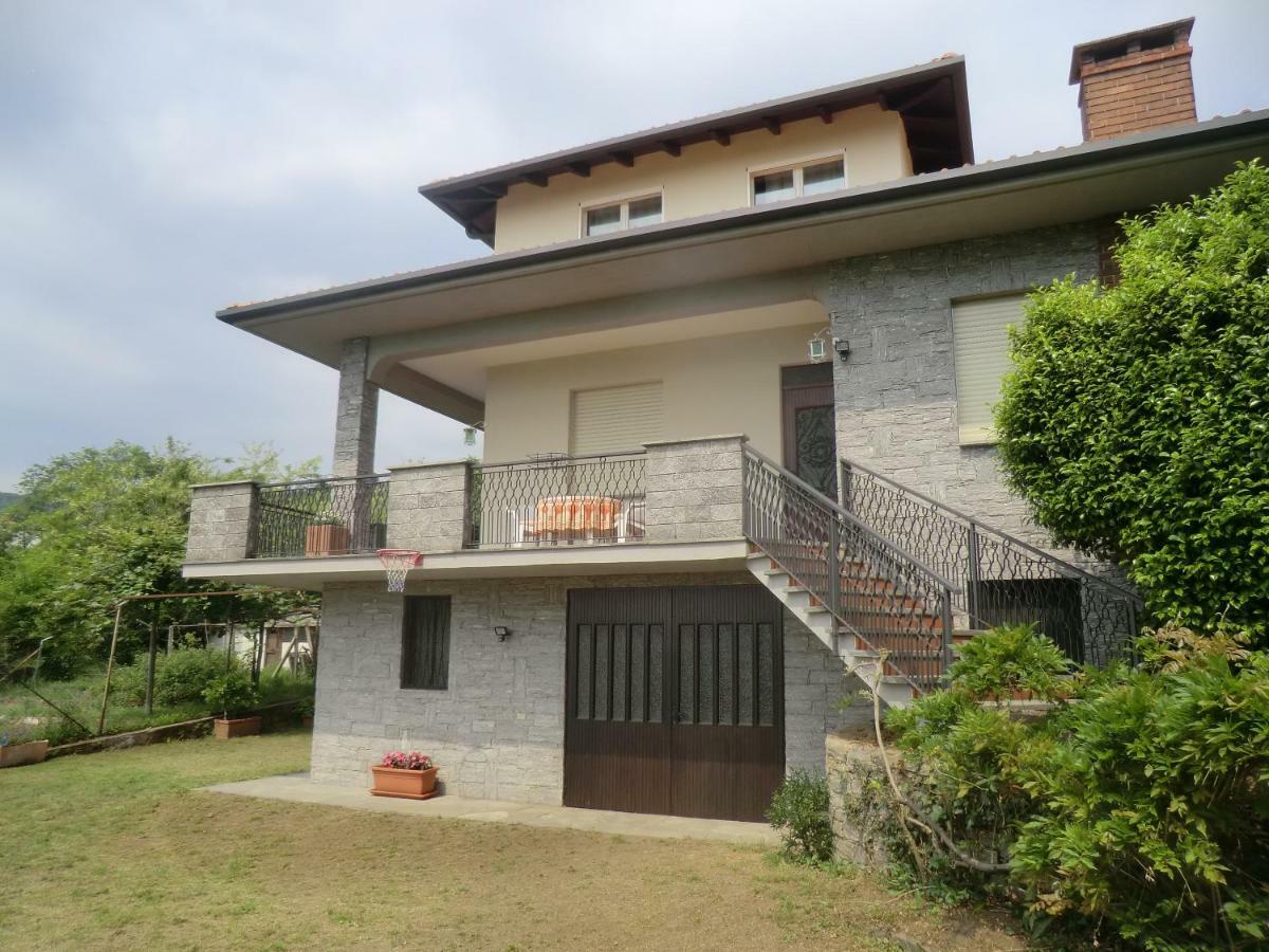 Casale Cadeloro Apartman Nebbiuno Kültér fotó