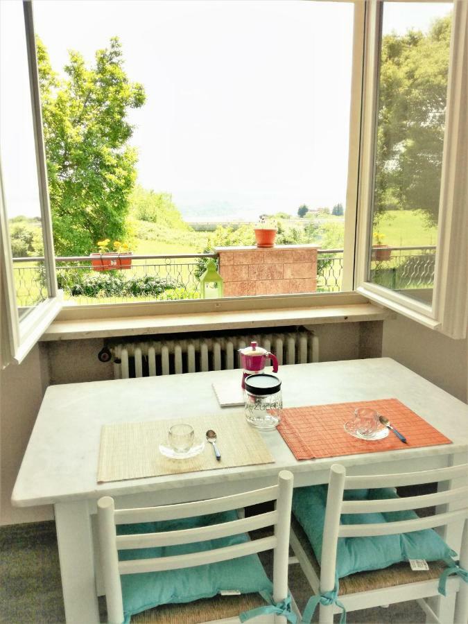Casale Cadeloro Apartman Nebbiuno Kültér fotó